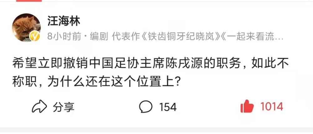 影片讲述三个年轻人在一场城市灾难中利用攀岩、跑酷技巧逃出生天的故事